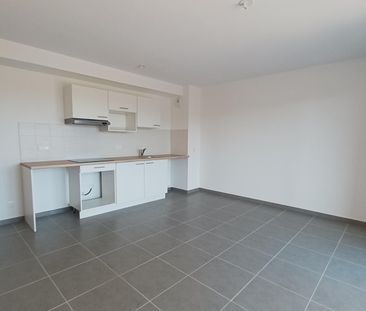 location Appartement T3 DE 58.09m² À BORMES LES MIMOSAS - Photo 5