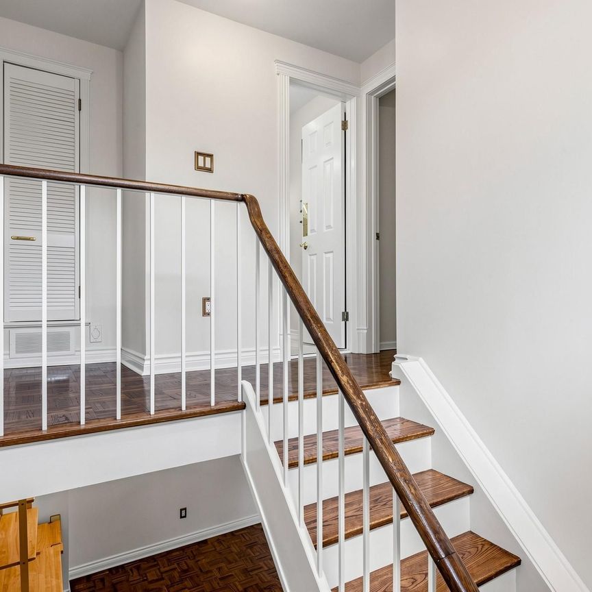 For Lease - 75 St. Andrews Court, Aurora, Ontario - Photo 1