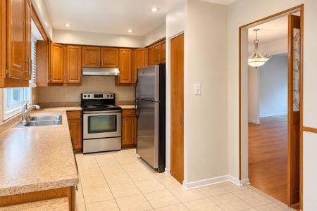 For Lease - 5 Kellen Street, Toronto, Ontario - Photo 2