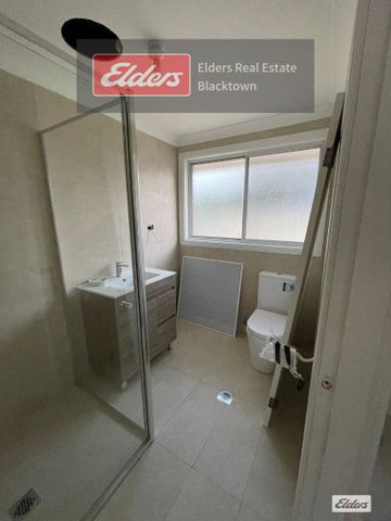 Freshly Renovated 3 Bedroom Family Home - Photo 2