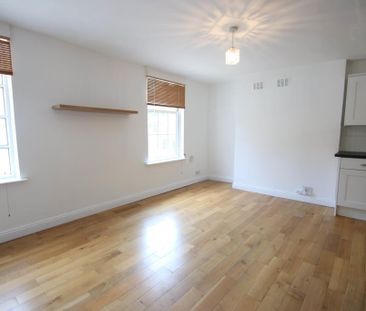 1 bedroom ground floor flat to rent - Photo 3