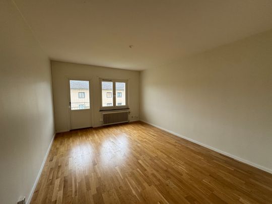 Svenljungag. 4A – 3 rok (lgh 1202) - Foto 1