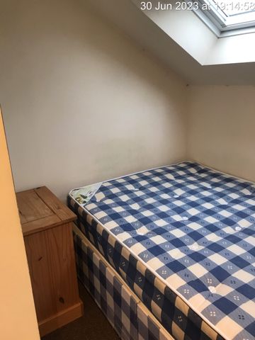 7 Totnes Grove - Photo 3