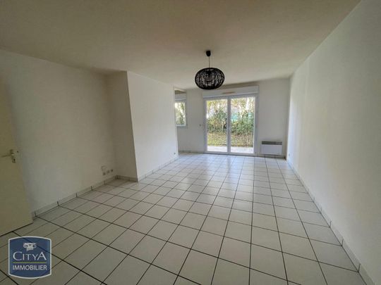 Location Appartement 2 pièces 45m² PAU 64000 - Photo 1
