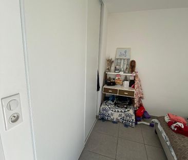 Location Appartement 2 pièces 51m² GUILHERAND GRANGES 07500 - Photo 4