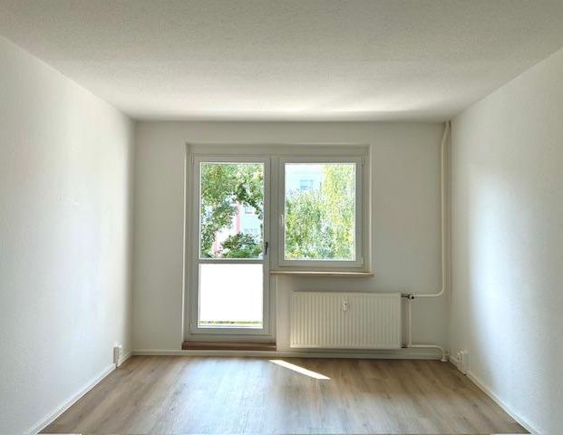Große 5-R.-Whg - 2 Bäder - große Küche & Essbereich - Foto 1