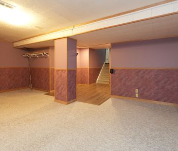 For Lease - 2337 Padstow Crescent, Mississauga, Ontario - Photo 2