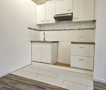 Location Appartement 1 pièce 35m² - Photo 1