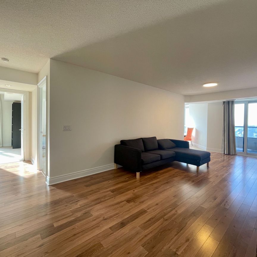 For Lease - 500 Doris Avenue Unit# 1827, Toronto, Ontario - Photo 1