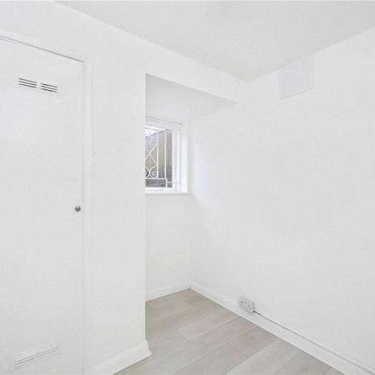 B, Ryecroft Street, London, SW6 - Photo 1