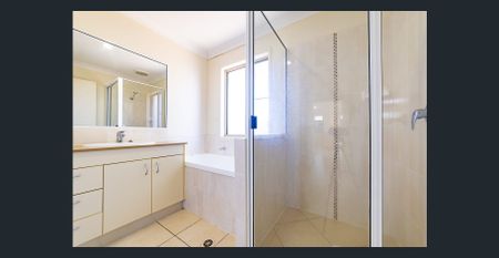 Family Home - Photo 2