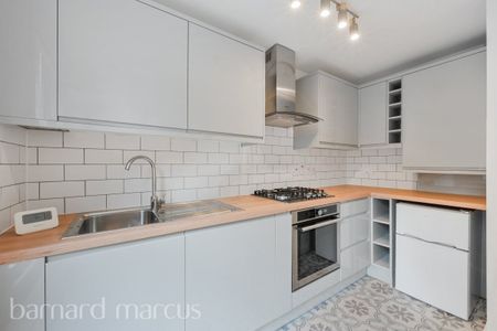 South Street - Photo 2