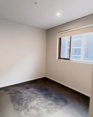 6 Sonny Leonard St, Sydney - Photo 2