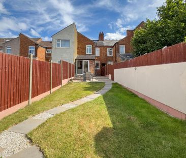 2 bedroom terraced house to rent - Photo 6