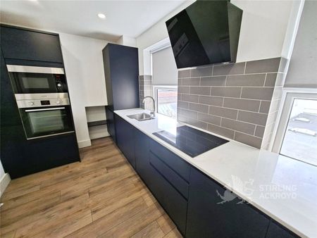 Camberwell Road, London, SE5 0EE - Photo 2