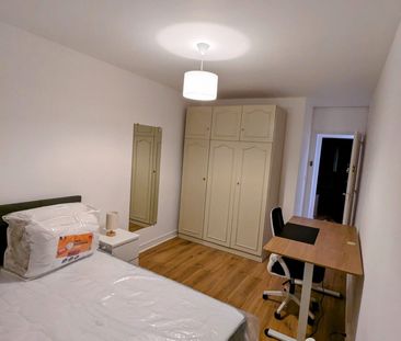 Appartement 1 pièce de 13 m² à Le Mans (72000) - Photo 2