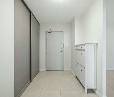 For Lease - 100 Echo Point Unit# 808, Toronto, Ontario - Photo 3