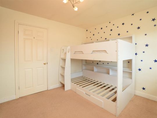 2 bedroom House To Let - Photo 1