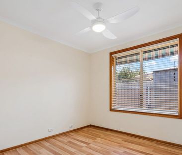 3 Bedroom Homette - Great Location - Photo 4