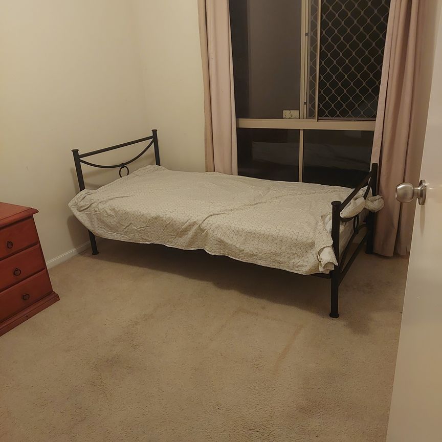 Boronia Heights - Photo 1