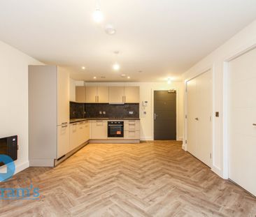 1 bed Apartment for Rent - Photo 3