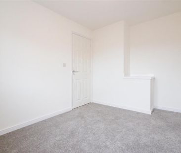 3 bedroom detached house to rent - Photo 5