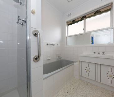 17 Kionga Street, Clayton - Photo 3