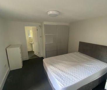 1 Bed Flat, Elm Terrace, L7 - Photo 2