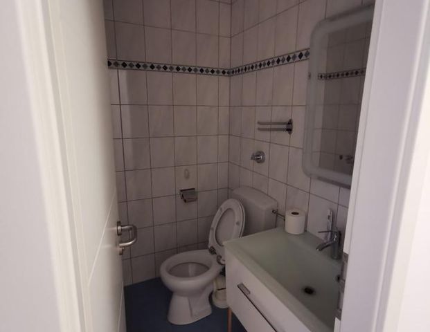 Gepflegte 4-Zimmer-Wohnung mit Balkon 1.OG NBG-Röthenbach - Photo 1