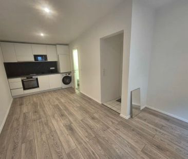 Frisch sanierte 1-Zimmer-Wohnung, zentral gelegen beim Postplatz in... - Photo 4