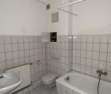 Helle, geräumige 2-Raum-Wohnung mit Einbauküche in Hohenstein Ernst... - Photo 6