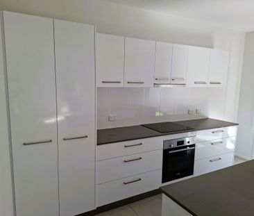 1 Kirrama Ct, Mango Hill QLD 4509 - Townhouse For Rent - $630 | Domain - Photo 2