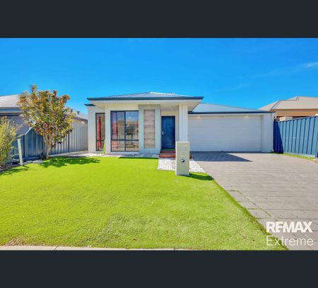 15 Govan Road, Canning Vale, WA 6155 - Photo 5