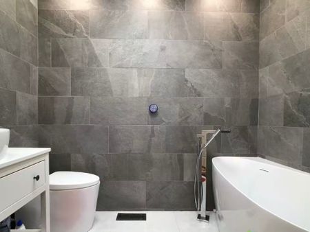 Maison de plain-pied à louer - Brossard (Noms de rues (B)) Maison de plain-pied à louer - Brossard (Noms de rues (B)) - Photo 4