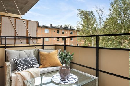 Trollesundsvägen, Bandhagen - Photo 2