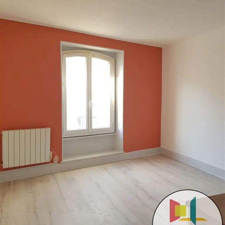 Location appartement 1 pièce - 28m² à Issoire (63500) - Photo 1