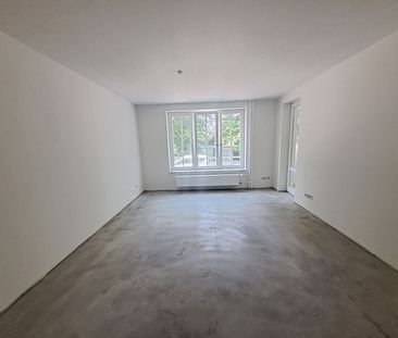 Renovierte 2-Zimmer-Wohnung mit Fahrstuhl in Bremerhaven-Lehe! - Photo 6