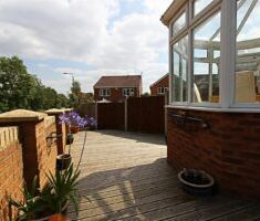 3 BEDROOM House - End Town House - Photo 2