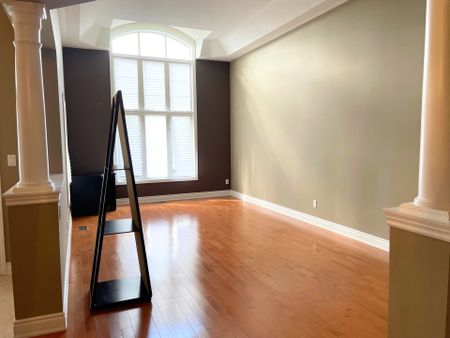 For Lease - 9 Odeon Street, Brampton, Ontario - Photo 5