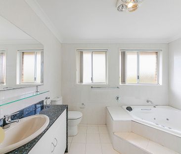 Make This Your Family Home!! - Photo 1