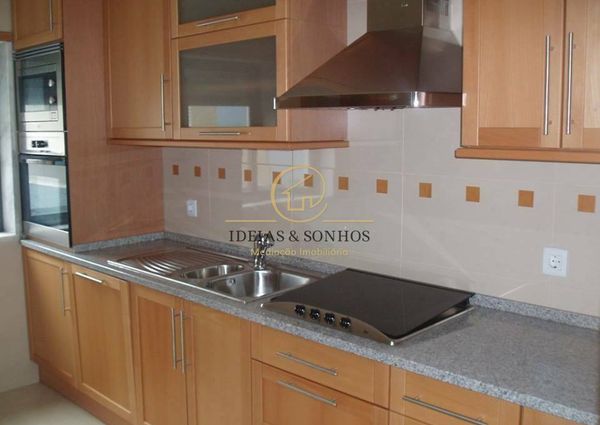 Apartamento T2 em Setúbal