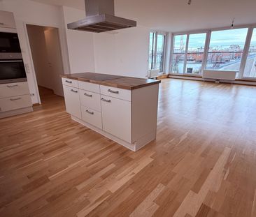PENTHOUSE: klimatisierte 5-Zimmer-Wohnung mit riesiger Dachterrasse... - Foto 6