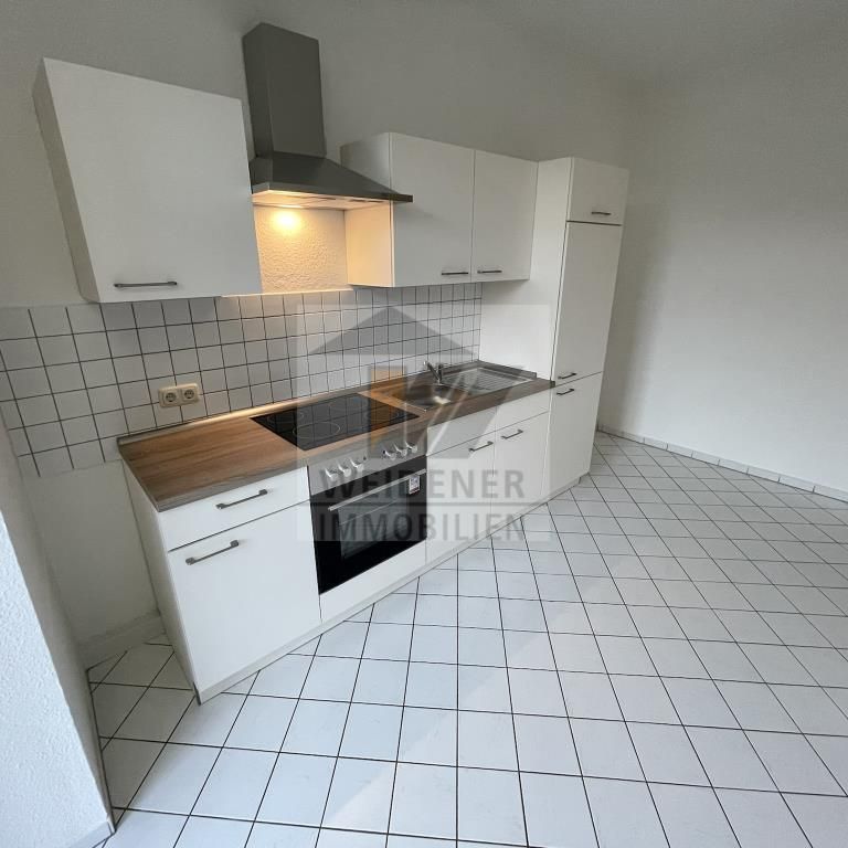 Große 1 Raum-Wohnung mit neuer Einbauküche & Wanne in Gera-Zwötzen! - Photo 1