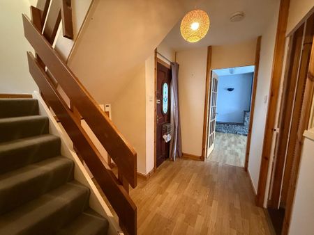 2 bedroom terraced house to rent - Photo 3