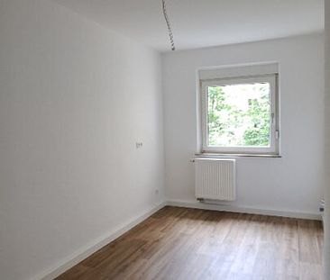 Sanierte 2-Zimmer-Wohnung im 1. Obergeschoss in 90461 Nürnberg - Foto 4
