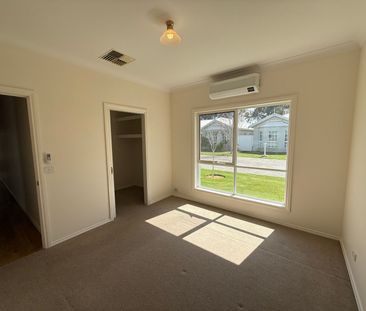 Well Presented Three Bedroom Home with Ensuite - Photo 6