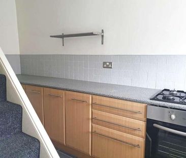 Edenfield Road, Rochdale, OL11 - Photo 5