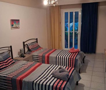 Συγκρότημα για ενοικίαση Παραλία Καλυβίων (Πολύγυρος) - Φωτογραφία 3