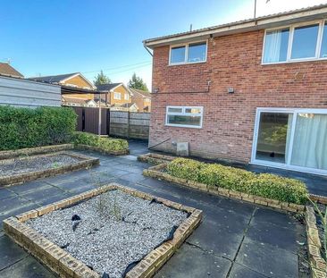 2 bedroom flat to rent - Photo 6