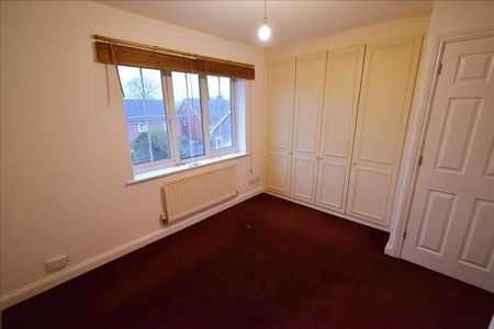 Moore Close, Dartford, DA2 - Photo 2